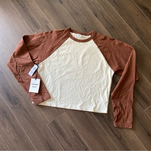 Sunday Best Tops - NWT ARITZIA Sunday Best Cropped Baseball Tee Size small Vintage